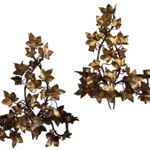 A PAIR OF GILT TOLE 'CREEPING IVY' SCONCES, ITALIAN, 1940s
